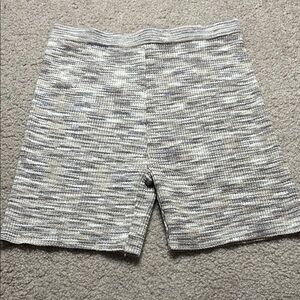 Isalis Knit Shorts size medium